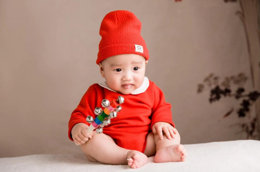 厦门宝宝几个月戴银手镯好